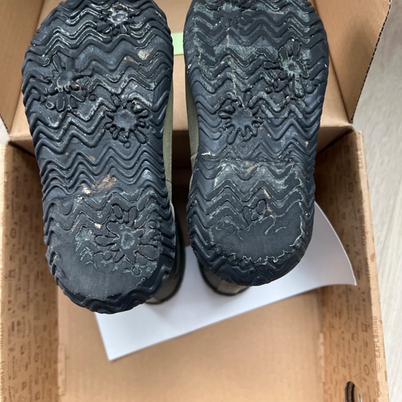 Kids Bogs Skipper solid rain boot - Picture 3 of 4